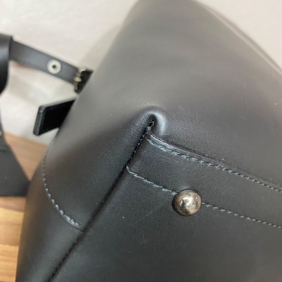 Arya Couture Firenze Hobo Bucket Bag - Picture 9 of 16